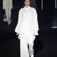 新川優愛／マイナビTGC 2021 S／S