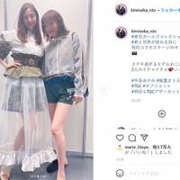 中条あやみ＆飯豊まりえ、美脚２ショット