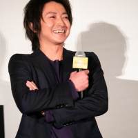 藤原竜也、竹内涼真『太陽は動かない』公開御礼舞台挨拶