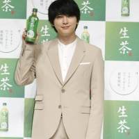 吉沢亮「疲れた心を癒してくれます」、生茶新CM発表会