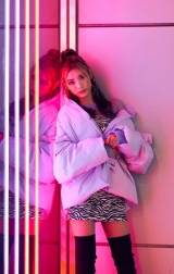 佐藤ミキ、“信じる気持ちを考えた”『裏世界ピクニック』ED曲に込めた想いとは