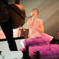 坂本真綾、25周年記念LIVE「約束はいらない」