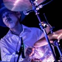 堂珍嘉邦、配信ライブで魅せた「音の感情表現」