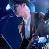堂珍嘉邦、配信ライブで魅せた「音の感情表現」