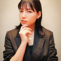 石井杏奈『砕け散るところを見せてあげる』インタビュー