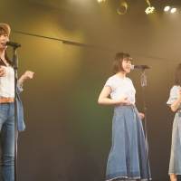 STU48号ツアー神戸港で初日