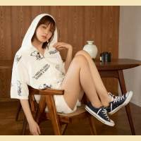 本田翼、ルームウェア着こなし
