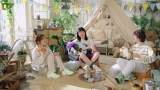 SHISHAMOが出演、アイスを頬張る新CM公開