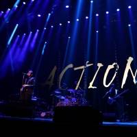 藤井フミヤ、チェッカーズ曲大放出！　全国ツアーを折返す