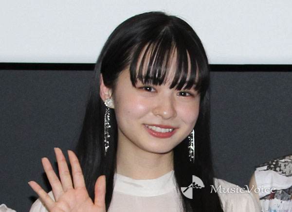 莉子、幼少期の写真が話題「ちびりこ可愛すぎて愛おしい」