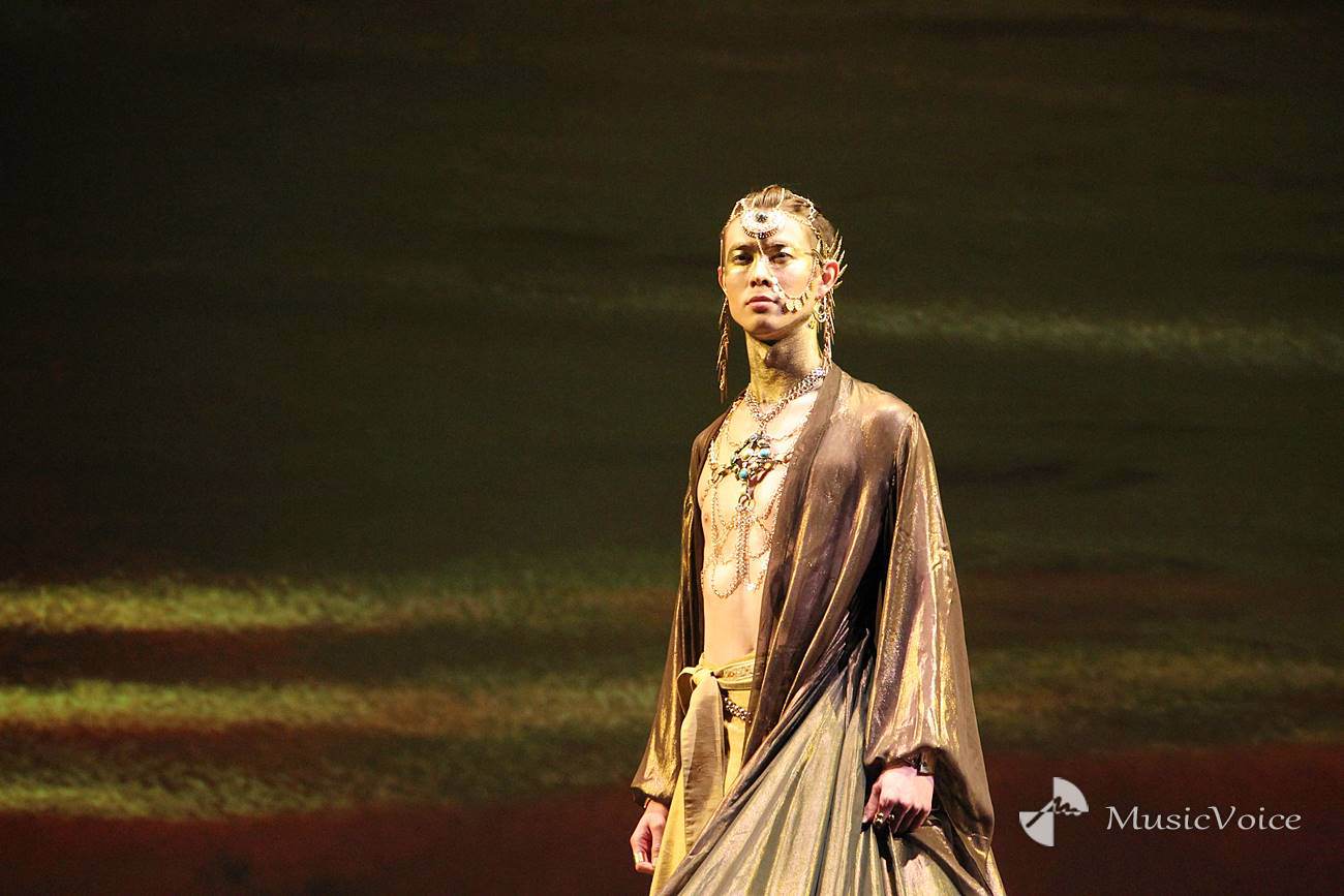 宮沢氷魚、神々しいインカ帝国の王　舞台『ピサロ』再演「幸せです」