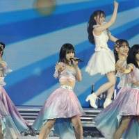 AKB48単独コンサート～好きならば好きだと言おう～