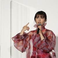 浜辺美波『映画 賭ケグルイ 絶体絶命ロシアンルーレット』
