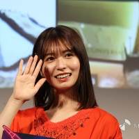 長濱ねる『アーミー・オブ・ザ・デッド』ファンイベント