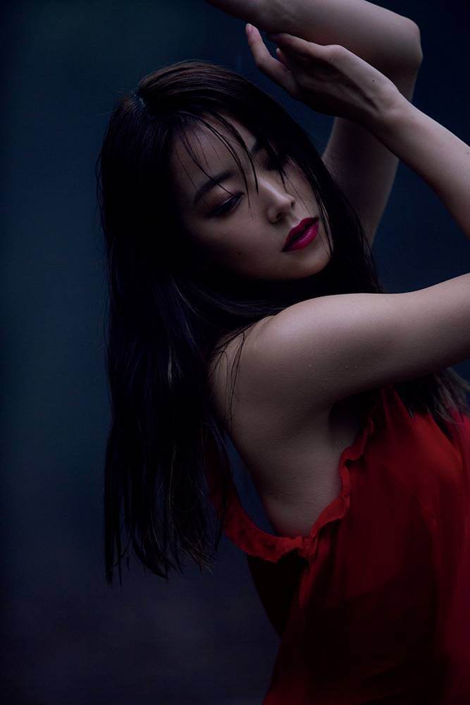 白間美瑠、NMB48卒業記念写真集『REBORN』発売決定