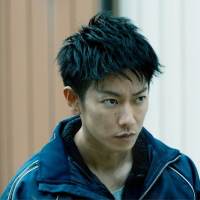 映画『護られなかった者たちへ』場面写真