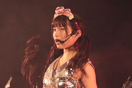 AKB48久保怜音の透明感、横顔ショットが「キレイ」「可愛い」