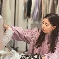 SNIDEL×新木優子×sweetトリプルコラボ