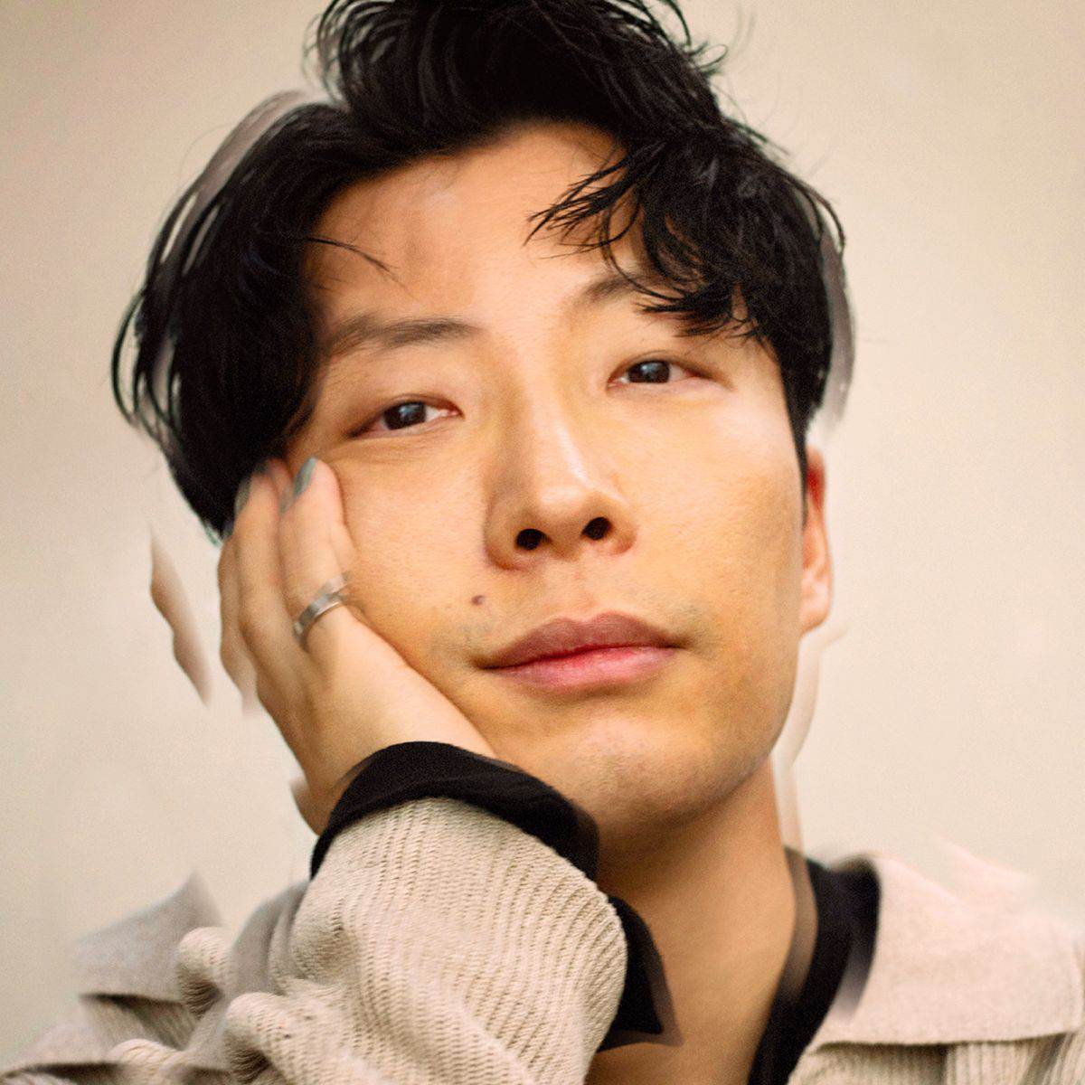 星野源、新曲「不思議」オリコン週間デジタルシングルランキング１位獲得