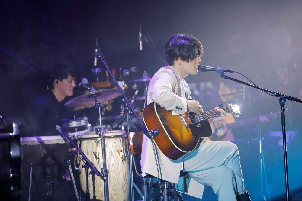 崎山つばさ、Billboard Live Tour初日スタート「精進していきます」