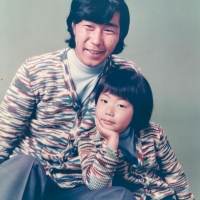 ムード歌謡一筋30年、黒木じゅん「父・黒木憲の遺志を引き継ぐ」