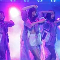 乃木坂46伊藤純奈・渡辺みり愛、ラストライブ「私たちらしく生きていきたい」