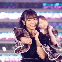 乃木坂46伊藤純奈・渡辺みり愛、ラストライブ「私たちらしく生きていきたい」