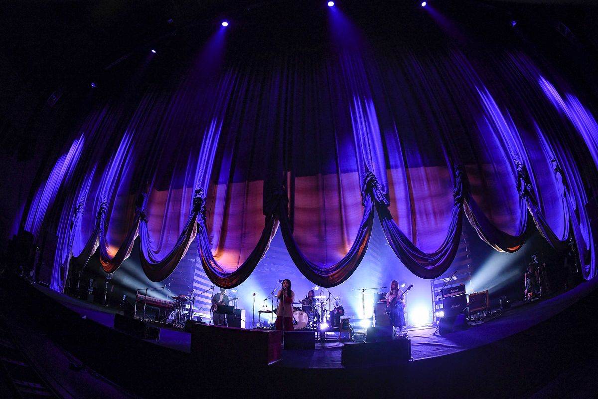 赤い公園、バンド12年の歴史に幕　メドレー含む全29曲を披露