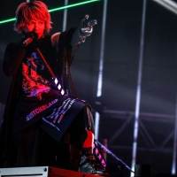 L‘Arc～en～Ciel、1stライヴから30年　記念公演で魅せた“ミライ”