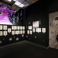 山崎賢人『キングダム』原画展に来場、