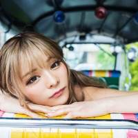 egg専属モデル・まぁみ、写真集発売