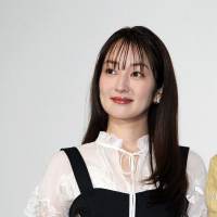 高梨臨『夏への扉 －キミのいる未来へ－』初日舞台挨拶