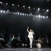 海蔵亮太、約１年半振り有観客ワンマンで新曲「誰そ彼」初披露