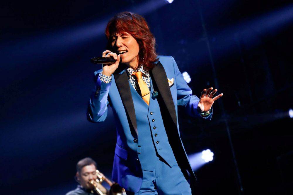 角松敏生、デビュー40周年記念ライブに幕　３部構成50曲を披露