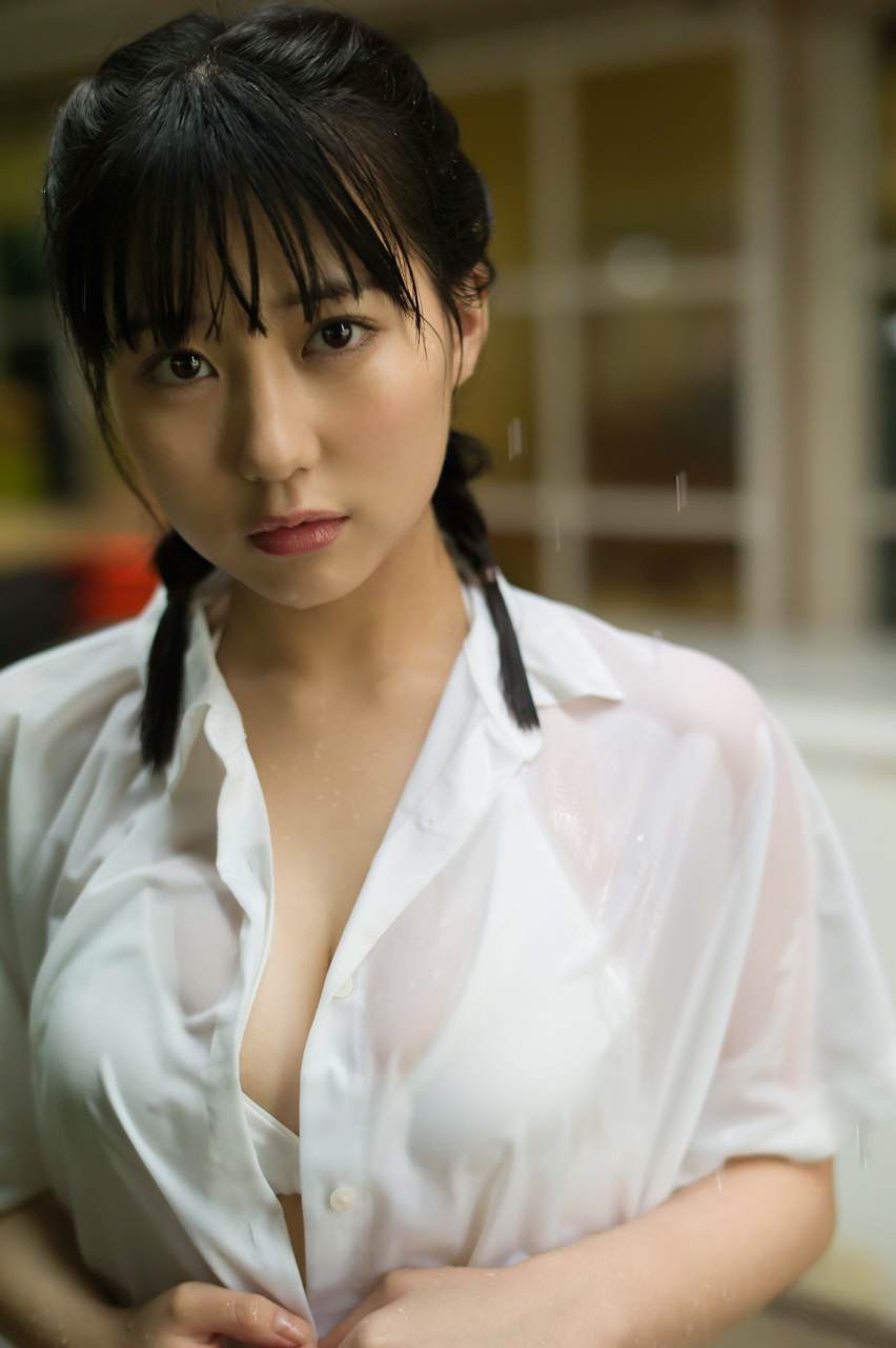 HKT48田中美久、1st写真集発売決定　寝起きスッピンや温泉シーンなど