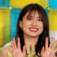 まったり吉川愛、仕事終わりの表情が「エモい」「天使」