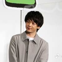 中村倫也『100日間生きたワニ』公開初日舞台挨拶