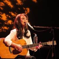 山崎ハコ「今日が最後の共演です」ギタリスト安田裕美さんを偲んで