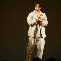 EXILE TETSUYA「おやすみダンス・おはようダンス」で児童に「眠育」特別授業