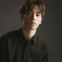 ［Alexandros］、ドキュメンタリー映像のナレーションに声優・小野賢章が抜擢