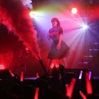 内田真礼「この景色が見たかった」2019年以来のライブを立川ステージガーデンで開催