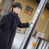 崎山蒼志、全国TVCMに初出演　チキンラーメン新CM公開