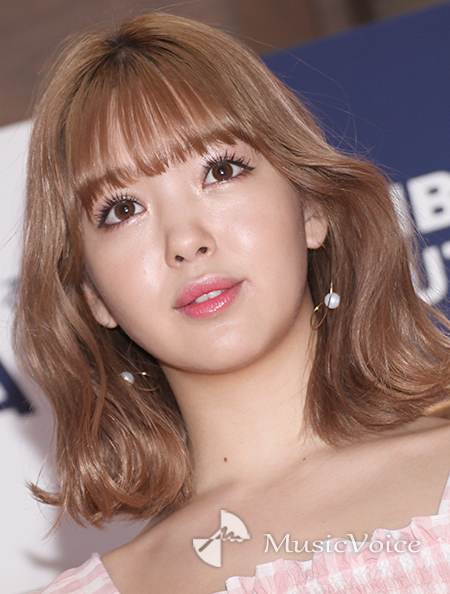 藤田ニコル、24歳に「びっくり」　面影ある幼少期の写真も