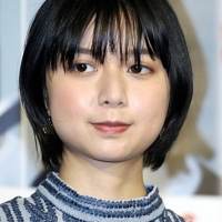 上白石萌歌の幼少期ショットに、姉・萌音も「かーいーー」