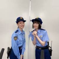 戸田恵梨香と永野芽郁『ハコヅメ』ほっこり２ショット