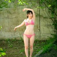 沢口愛華『1st DVD&PHOTOBOOK』（KADOKAWA）
