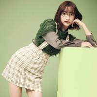 Girls２がメガネルック披露