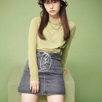 Girls２がメガネルック披露