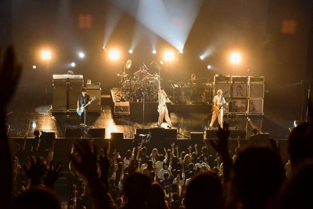 [Alexandros]、ステージで見せた走り続ける姿勢