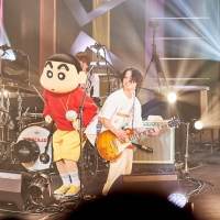 マカロニえんぴつ、クレヨンしんちゃんとステージで夢の共演